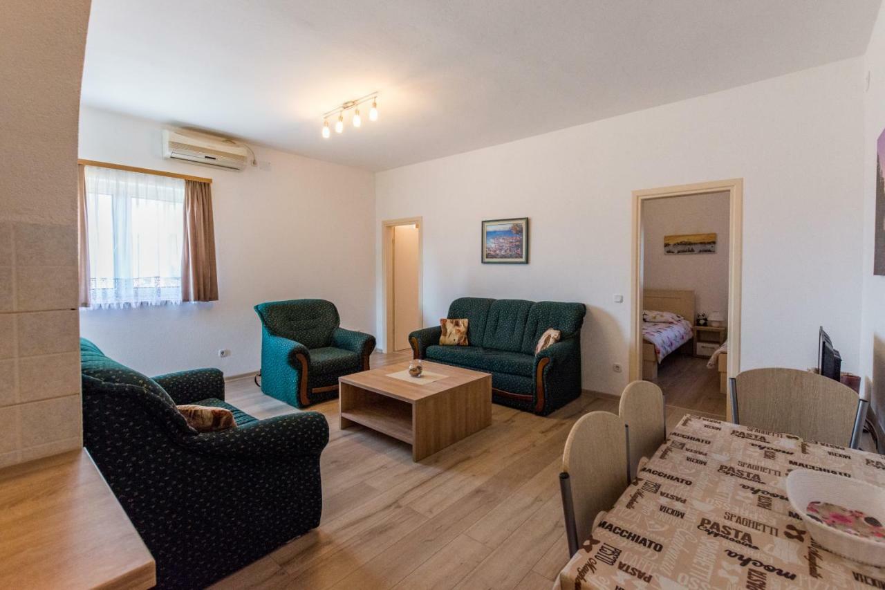 Apartma Lavanda 2