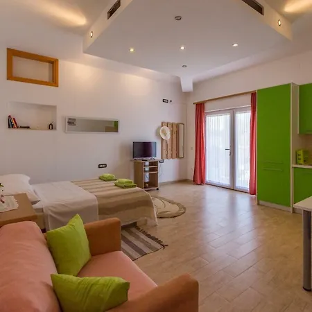 Apartment Lavanda 2 Porec Exterior photo