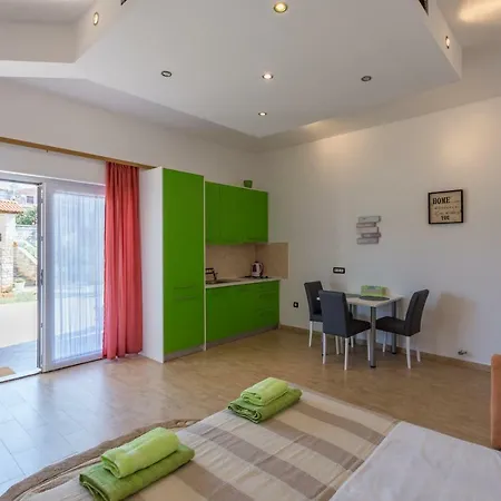 Apartment Lavanda 2 Porec Exterior photo
