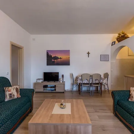 Apartment Lavanda 2 Porec Exterior photo